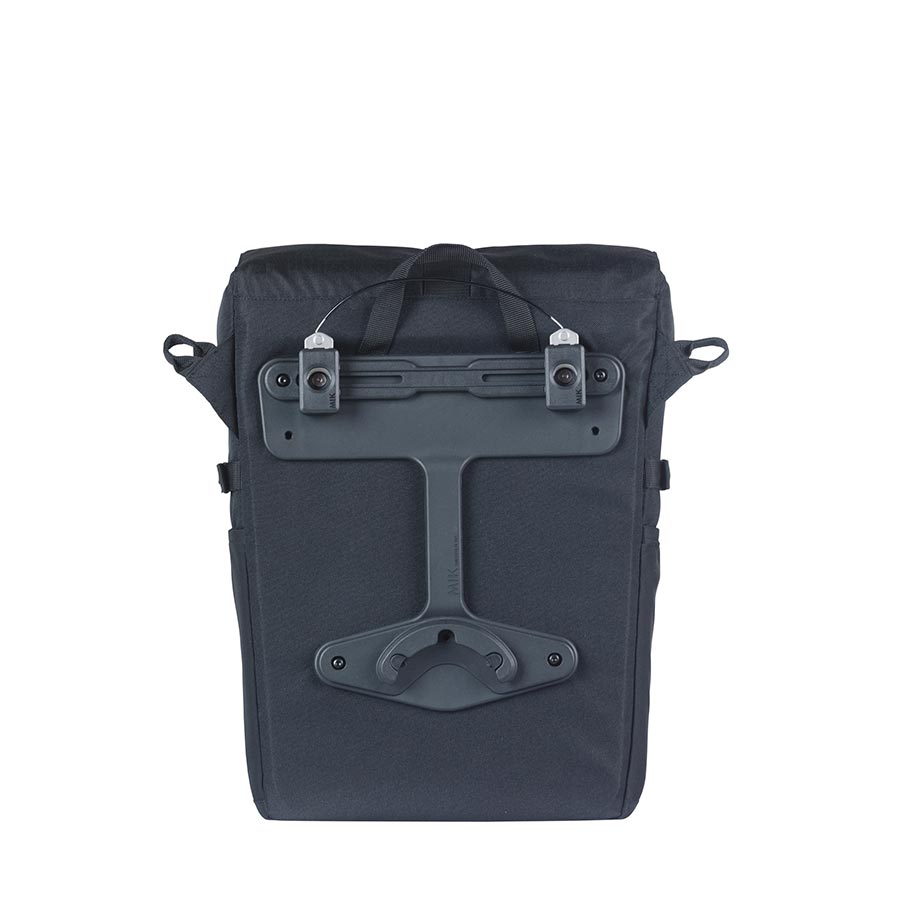 Basil Move Simple MIK Studs Pannier 15L Black