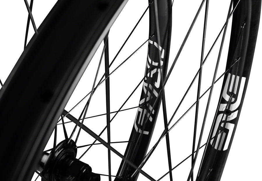 ENVE Composites AM30 Foundation Wheelset - 27.5" 15 x110/148mm Center-Lock Micro Spline BLK