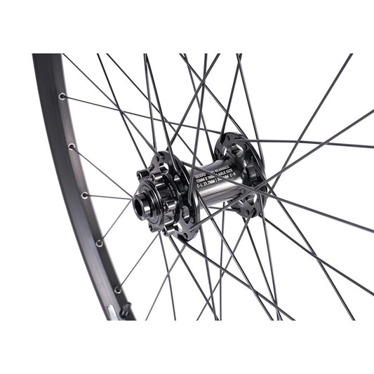 Seido Magnon Wheel Pair 650B / 584 Holes: 32 12mm TA F: 100mm R: 142mm Disc IS 6-bolt Pair